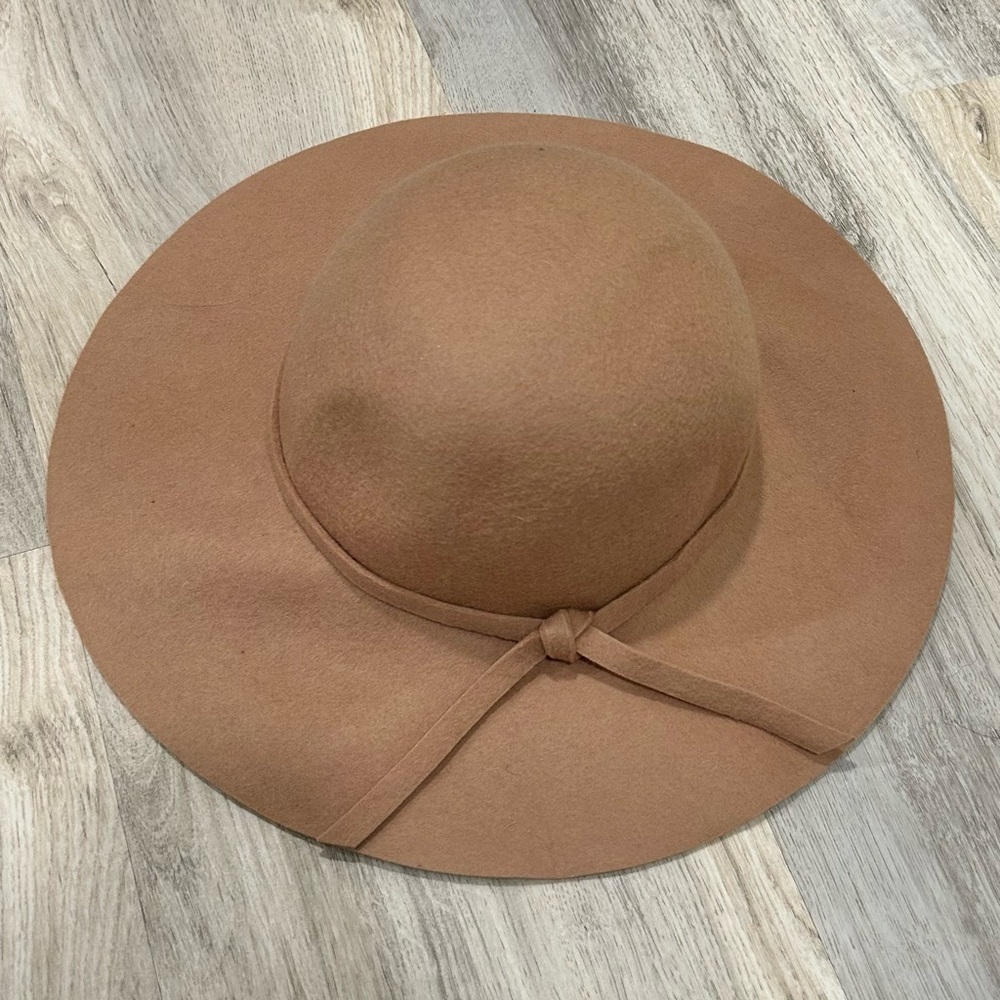 Women’s 100% Wool Felt Wide Brim Floppy Hat 57 Cm Adjustable Tan Beige Neutral